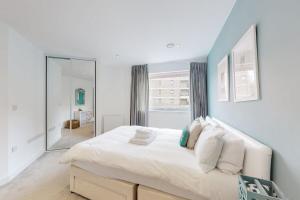 Family London Escape With Private Roof Top Terrace