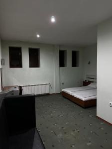 Семеен хотел МАКСИМ