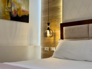 Triena Rooms