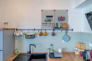 BRAND NEW - Apartment Maestral, Strozanac