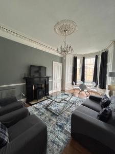 Central Dalkeith Road Apartment
