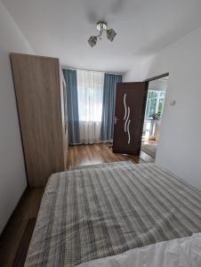 Apartamentul Anei