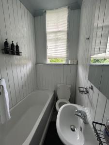 Central Dalkeith Road Apartment