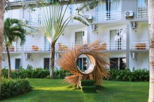 Tanga Beach Resort & Spa