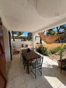 Maisons de vacances NOUVEAU Grande maison familiale Leucate Village : Maison 4 Chambres