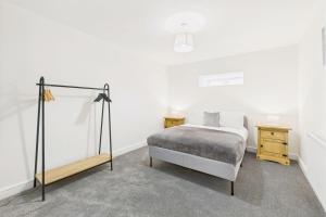 Host & Stay - The Old Auction House