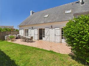 Maisons de vacances Port Blanc - maison familiale 12 adultes 2 enfants : Maison de Vacances