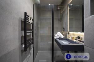 Air-conditioned apartment in the Carabacel district