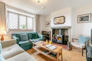 3 Bed in Cressbrook oc-b32600