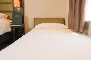 Coach & Horses Hotel