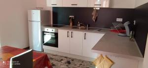 Appartements Maison 4 voyageurs proche circuit Mirecourt : Appartement 2 Chambres