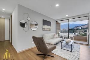 Scala 1901 - Serene aptbalconydeluxe furniture