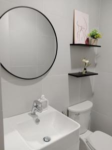 Maribert Studio Unit with free parking