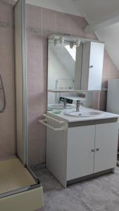 Maisons de vacances Les amis de Sarzeau maison complete : photos des chambres