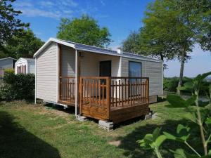 Campings Camping les Rives de Vilaine - proche Barrage d-Arzal - Calme et Nature : Mobile Home