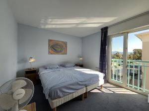 Appartements Une des plus belles vue de Port Frejus,Le MIRAMAR, : photos des chambres