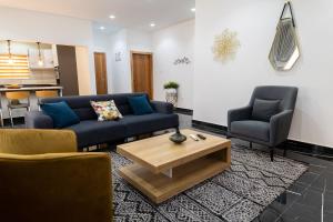 Peaceful Escape at H Village, Tema 25