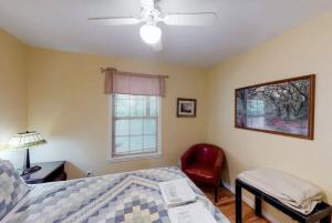 The Loose Moose with a private hot tub