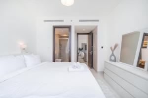 Free housekeeping visits during your stay - StayShort - Cozy 2-Bedroom in Sobha Creek Vistas Grande