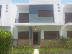 Villa pied dans leau