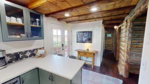 Pack Creek ~ Road House