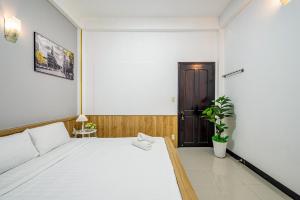 Saigon Central Group Stay Home 6 Rooms 8 Beds