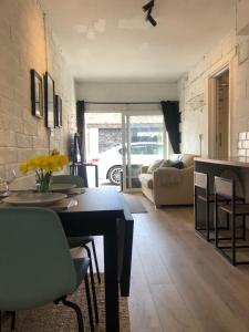 Cosy, central hideaway in Totnes