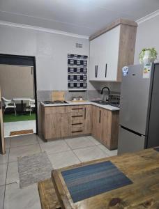 FourtyOne-Fourth GuestHouse