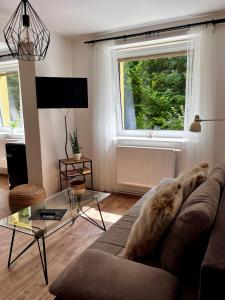 Horský apartmán s výhledem do lesa, terasa, kvalitní wi-fi, parkování zdarma - opětovně otevřeno červenec 2025 po kompletní rekonstrukci