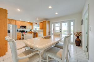 Canalfront Port Charlotte Getaway w Boat Dock!