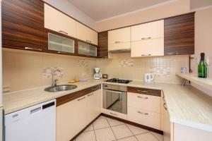 Apartment in Crikvenica 39218