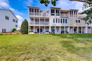 Rehoboth Grand --- 37601 Atlantic St