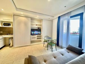 Bienal Suites Ibirapuera c Sacada - UH 1207