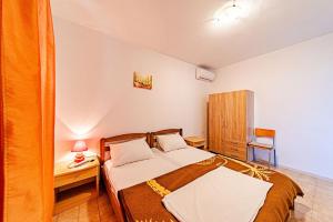 Apartments by the sea Cove Pjestata, Peljesac - 10236