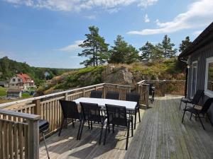 4 person holiday home in Nösund