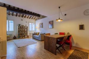 Yourbanflat Savonarola Retrò
