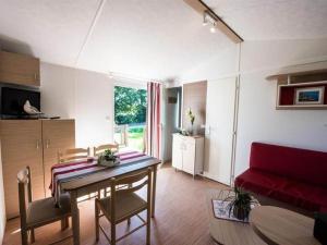 Campings Camping les Rives de Vilaine - proche Barrage d-Arzal - Calme et Nature : photos des chambres