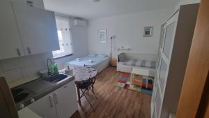 IVANCICA Studio Apartment