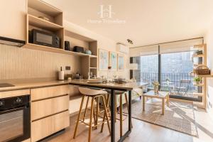 HT Hermoso Depto con Estacionamiento 3PAX