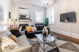 Modern 1 Double bed Apartment in James South Area