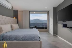 Class 48 Apt. 2202 - Apt luminosoBalcónAC