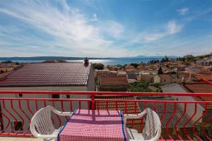 Apartments in Selce 39190