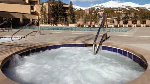 Marriotts Mountain Valley Lodge Studio Apartment with Resort Access