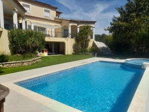 Villas grande maison de famille : photos des chambres