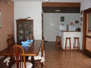 Casa em condomínio a 5 min da Praia Barra do Sahy