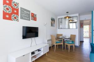 Blue view - Terrace with sea view, pool, air conditioning