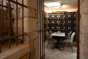 Hotels Hotel La Couleuvrine Sarlat Centre Ville : photos des chambres