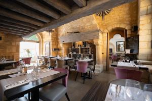 Hotels Hotel La Couleuvrine Sarlat Centre Ville : photos des chambres