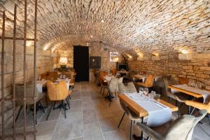 Hotels Hotel La Couleuvrine Sarlat Centre Ville : photos des chambres