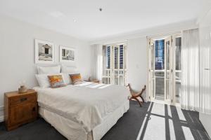 KozyGuru | Sydney CBD | Spacious Urban Living